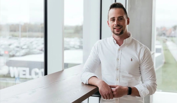 suncitygroup太阳集团--我们又增添了挖掘装载机的零部件